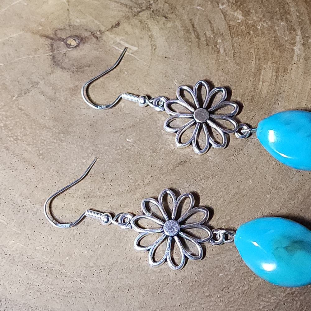 Hand Crafted Faux Turquoise and Silver Toned Floral Earrings - Picture 7 of 9